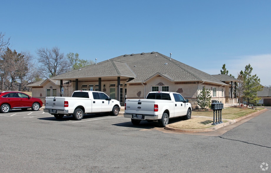 More Photos Of 941 NW 164th St, Edmond Unknown For Lease