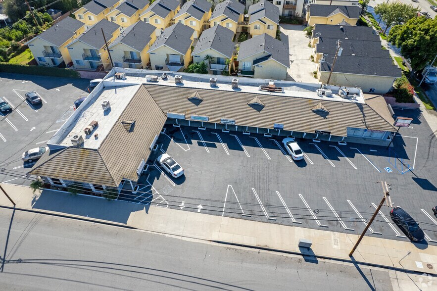 More Photos Of 9047 Florence Ave, Downey Loft Creative Space For Lease