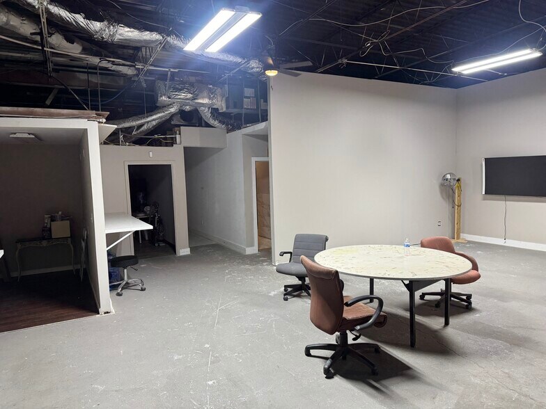 More Photos Of 2626 Lithonia Industrial Blvd, Lithonia Distribution For Sale