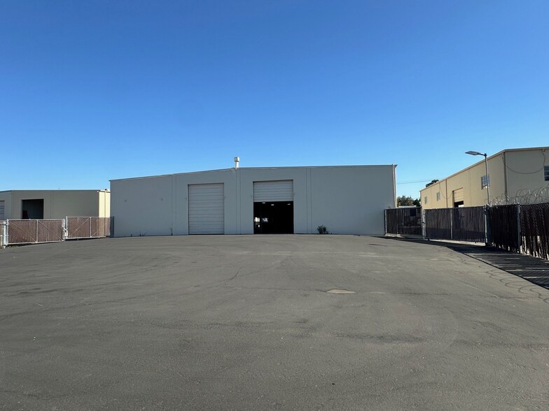 More Photos Of 1735 Rogers Ave, San Jose Warehouse For Lease