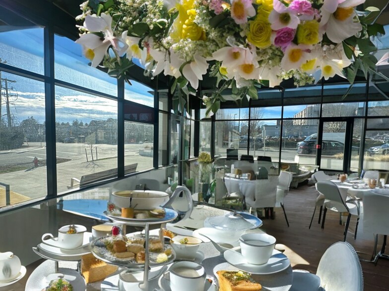 More Photos Of 1526 Finlay St, White Rock Apartments For Sale