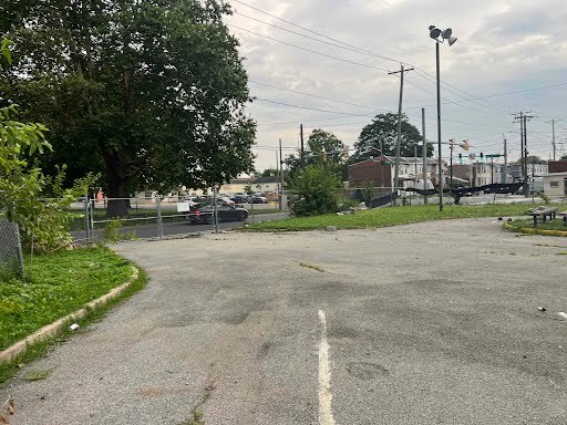 More Photos Of 1609 Northeast Blvd, Wilmington Restaurant For Sale