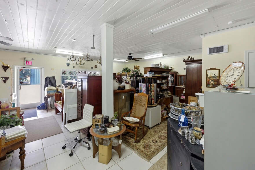 More Photos Of 1358 W Main St, Forest City Warehouse For Sale