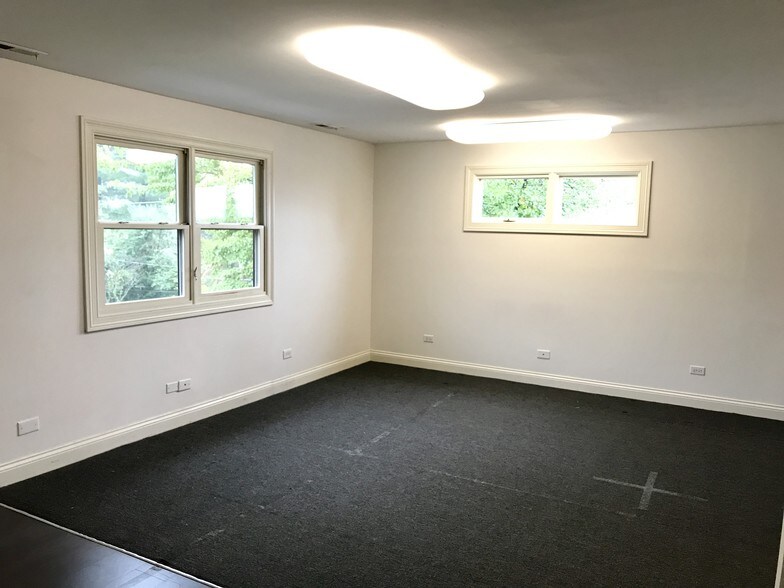 More Photos Of 103 E Ogden Ave, Clarendon Hills Office For Sale