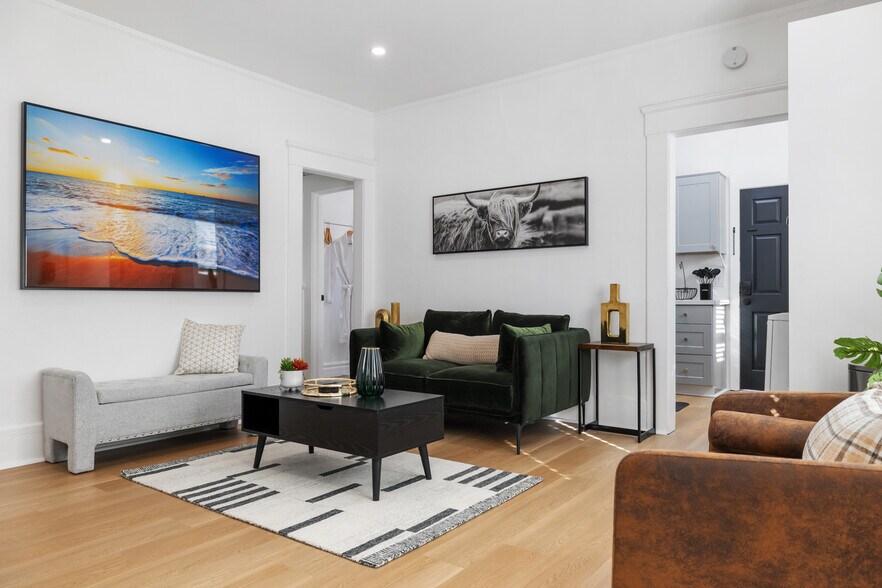 More Photos Of 1055 21st Street, San Diego Apartments For Sale