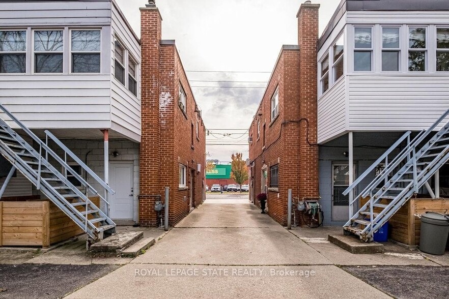 More Photos Of , Hamilton General Retail For Sale