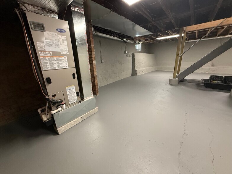 More Photos Of 212 S Black Horse Pike, Blackwood Storefront For Lease