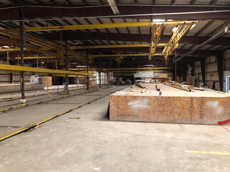 More Photos Of 301-301B Ray Sandoval St, Walsenburg Warehouse For Sale