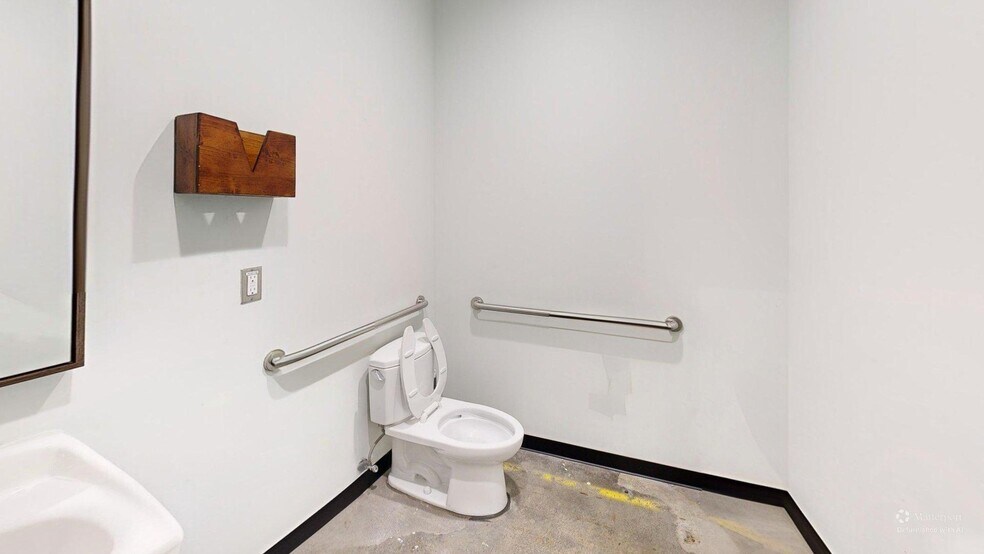 More Photos Of 550 Somerset Ter NE, Atlanta General Retail For Lease