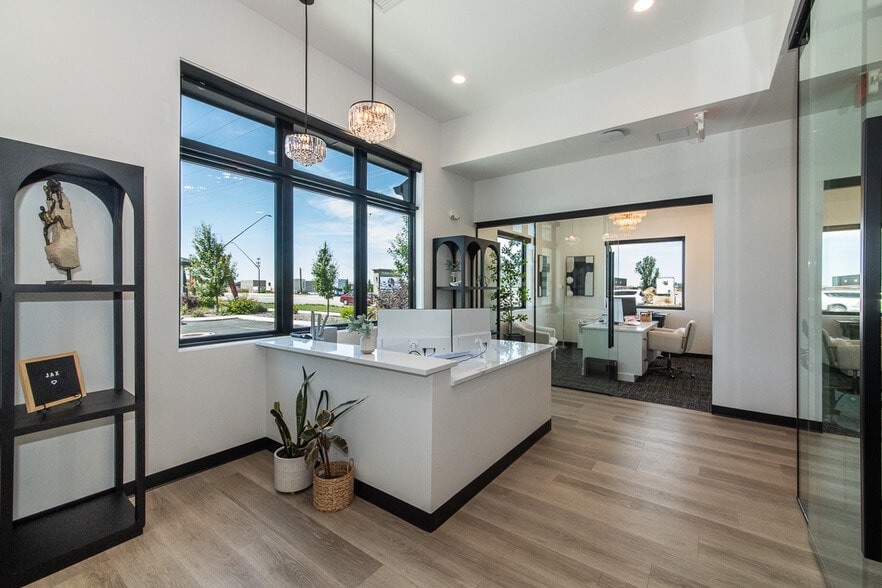 More Photos Of 3169 W Belltower Dr, Meridian Office For Sale