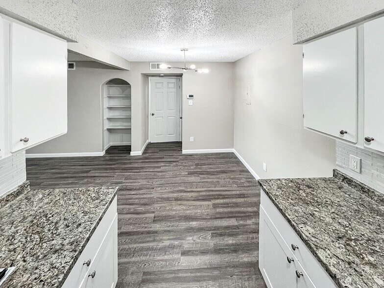 More Photos Of 5202 Bangor Ave, Lubbock Apartments For Sale