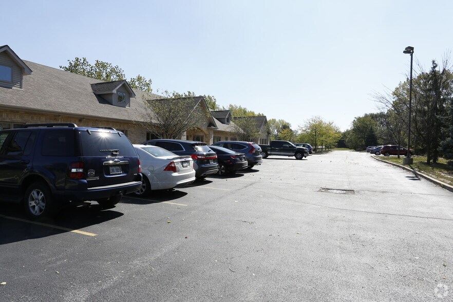 More Photos Of 8651 W 159th St, Orland Park Medical For Lease