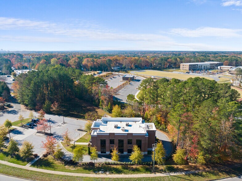 More Photos Of 701 Mutual Ct, Raleigh Office For Lease