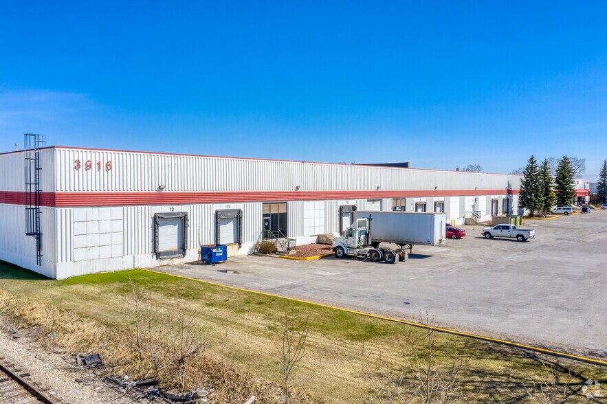 Primary Photo Of 3916 61st Ave SE, Calgary Distribution For Lease