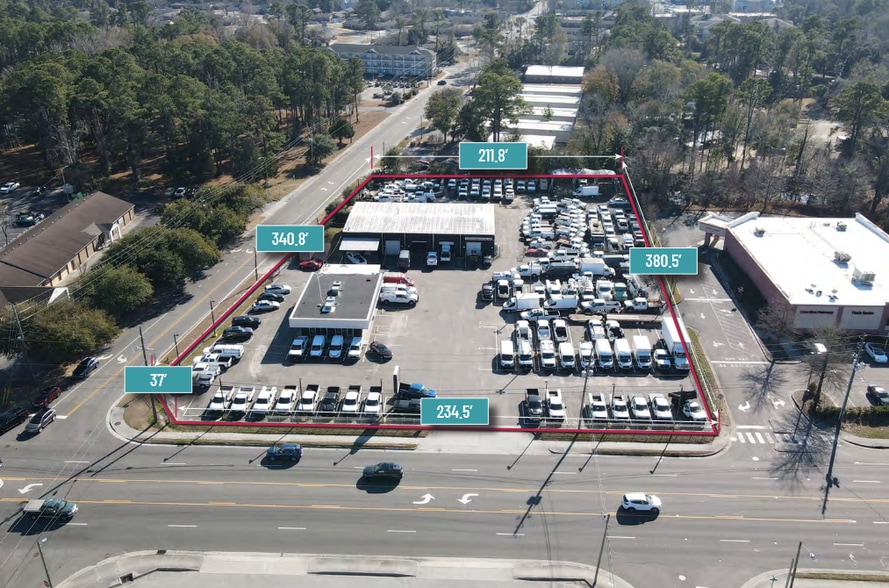 More Photos Of 3412 Market St, Wilmington Auto Repair For Sale