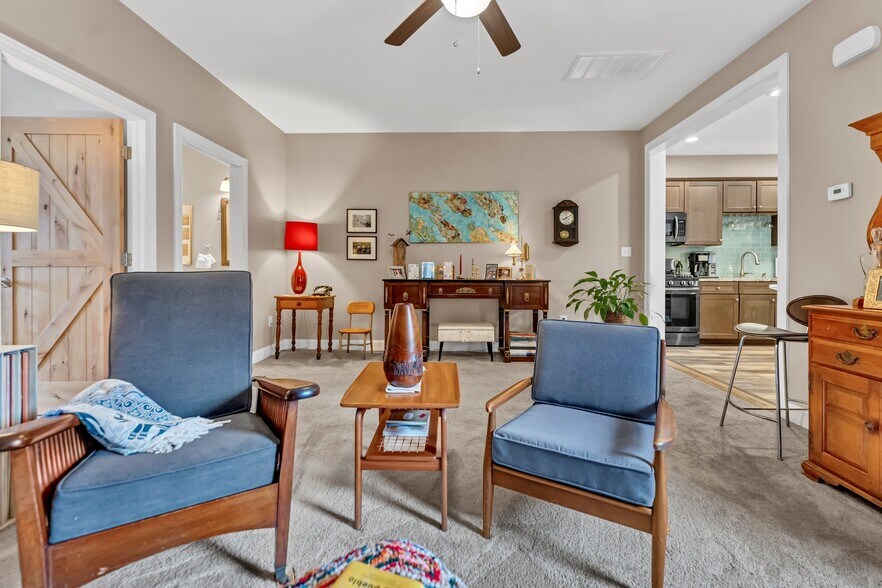 More Photos Of 6576 E Quaker St, Orchard Park Freestanding For Sale