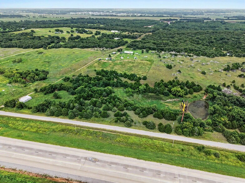 More Photos Of 26597 N County Road 3250, Wynnewood Land For Sale
