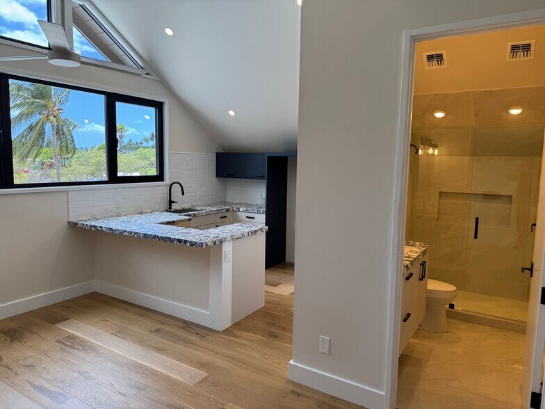 More Photos Of 1476 S Kihei Rd, Kihei Office Residential For Sale