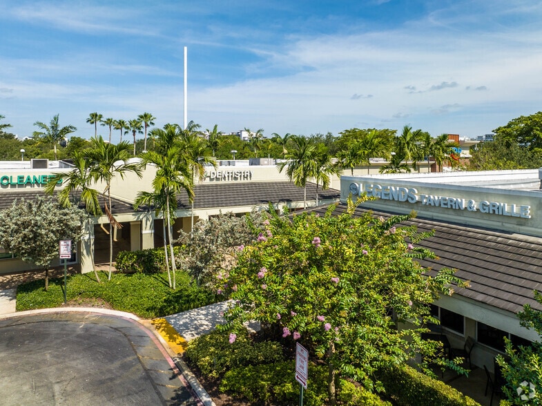 More Photos Of 1341-1663 S University Dr, Plantation Unknown For Lease