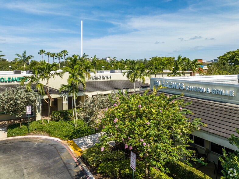 More Photos Of 1341-1663 S University Dr, Plantation Unknown For Lease