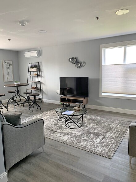 More Photos Of 797 E Market St, Akron Apartments For Sale