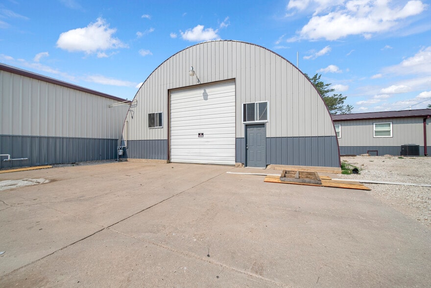 More Photos Of 138 West St, Fort Morgan Flex For Sale