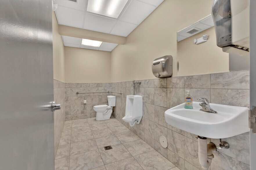 More Photos Of 2069 Highway 35, South Amboy Warehouse For Lease