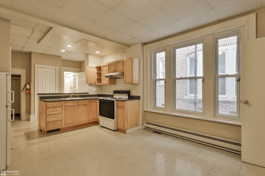 More Photos Of 22 S 13th St, Allentown Apartments For Sale