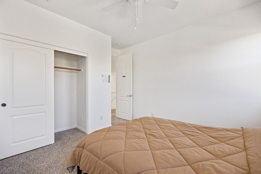 More Photos Of 4375 W Avenue M11, Lancaster Rehabilitation Center For Sale