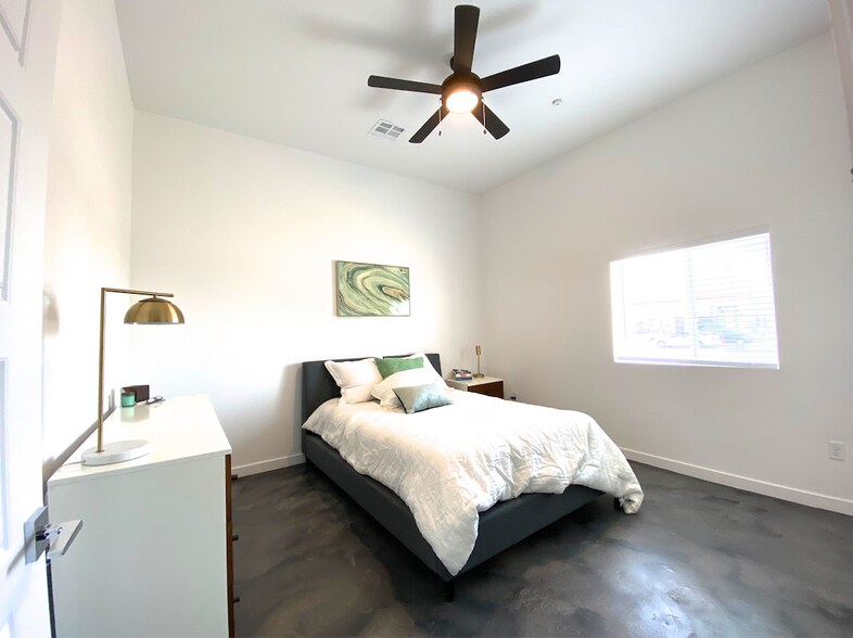 More Photos Of 3625 N 16th St, Phoenix Apartments For Sale