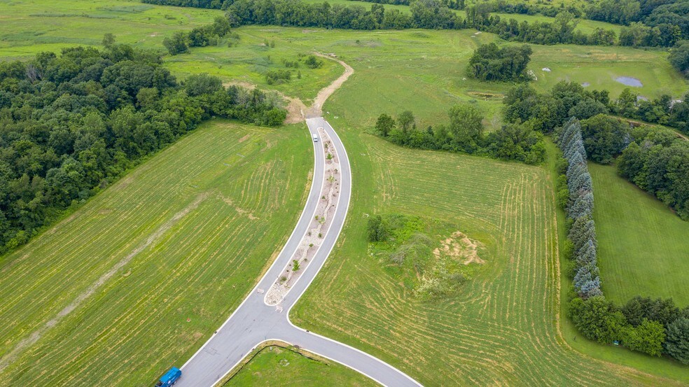 More Photos Of 79 E US Hwy 6, Valparaiso Land For Sale