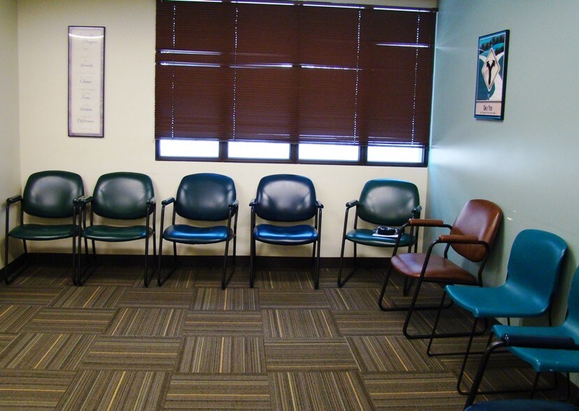 More Photos Of 4269 Pearl Rd, Cleveland Office For Lease