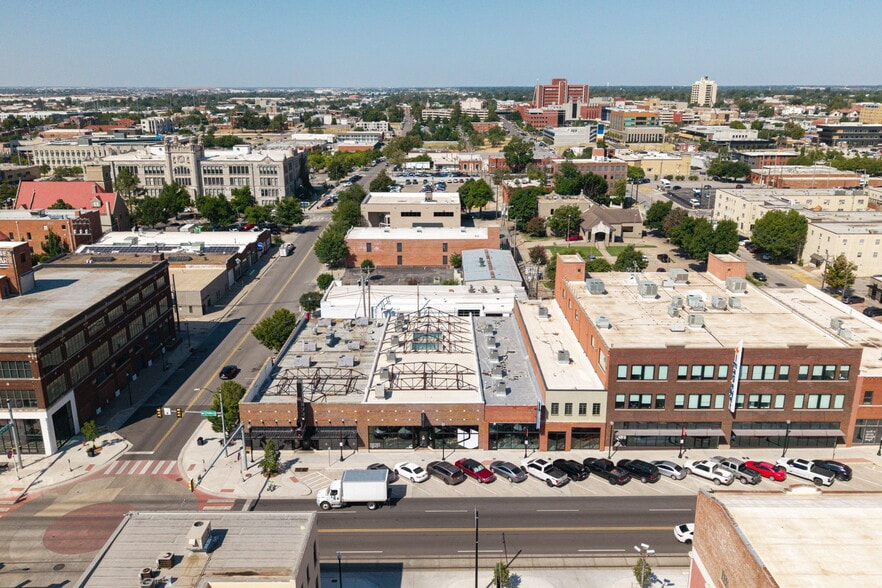 More Photos Of 111 NW 8th St, Oklahoma City Office For Sale