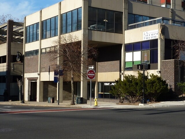 More Photos Of 10 Chestnut St, Springfield Multifamily For Sale