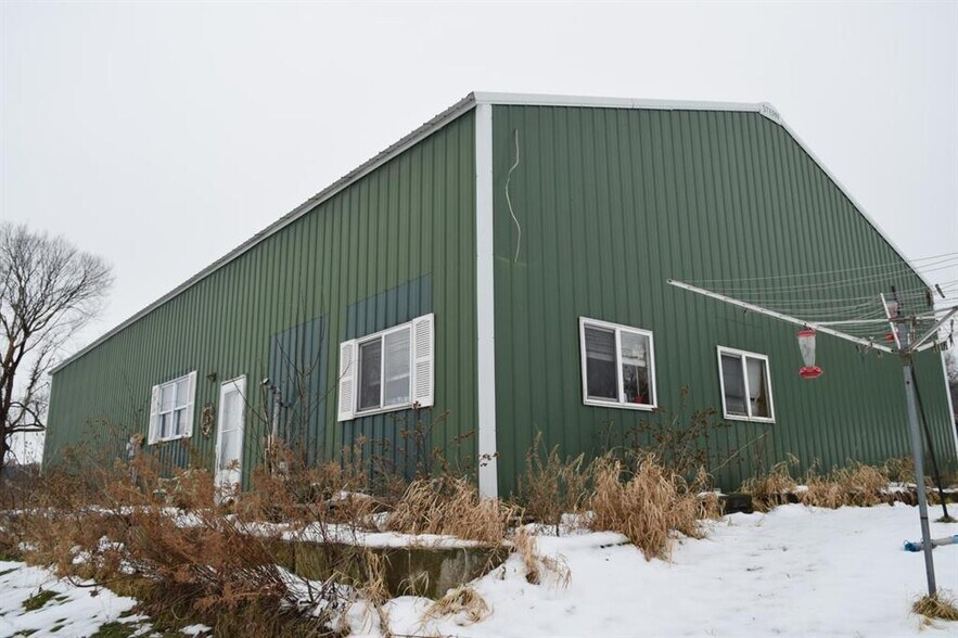 More Photos Of 11215 Flagstaff Rd, Tomah Racetrack For Sale