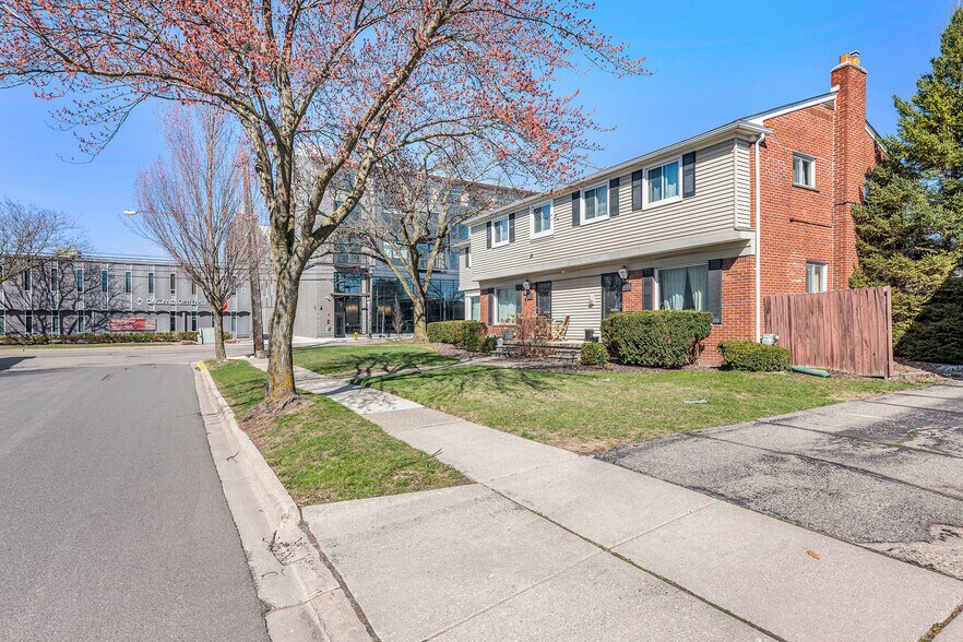 More Photos Of 795 S Adams Rd, Birmingham Apartments For Sale