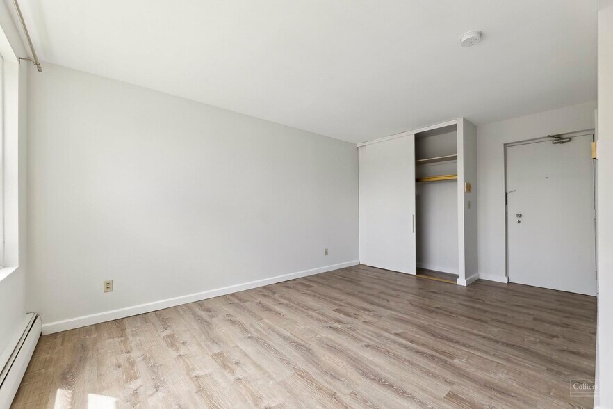 More Photos Of 300 Regent St, Kingston Apartments For Sale