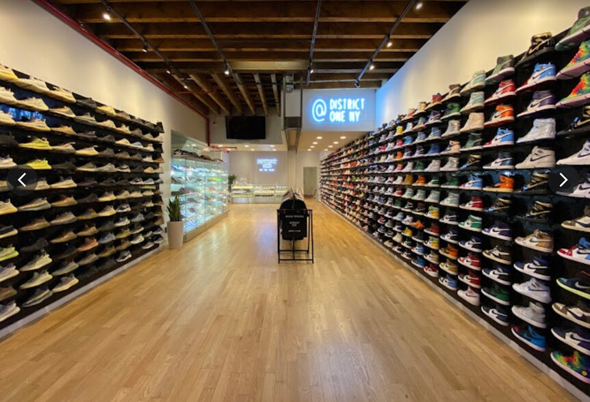 More Photos Of 114 Stanton St, New York Apartments For Sale