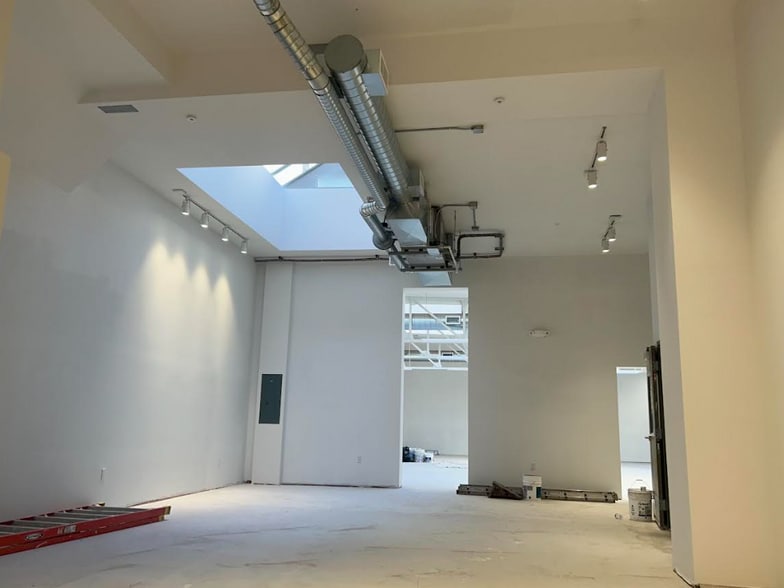 More Photos Of 2870-2880 California St, San Francisco Apartments For Lease