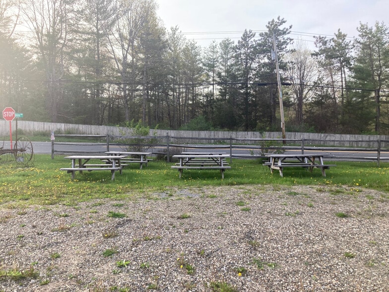 More Photos Of 3 Tompkins Rd, Verbank Restaurant For Lease