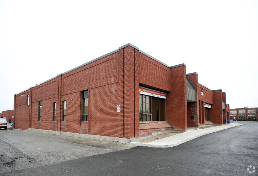 More Photos Of 200 Wilkinson Rd, Brampton Warehouse For Lease