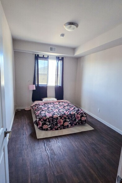 More Photos Of 475 1st Av NW, Weyburn Apartments For Sale