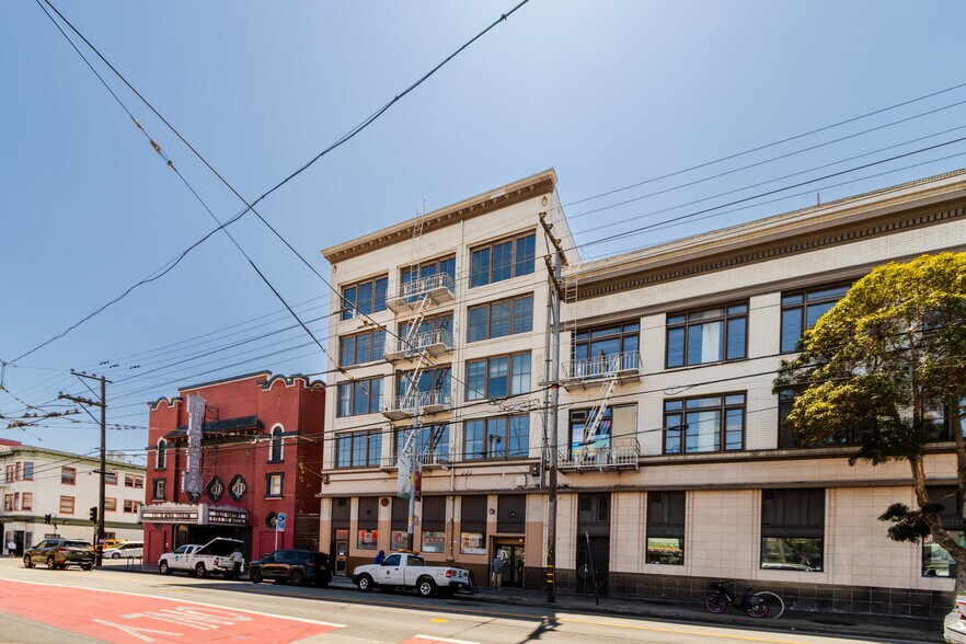 More Photos Of 2973 16th St, San Francisco Office For Lease