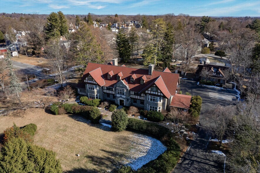 More Photos Of 7425 Old York Rd, Elkins Park Loft Creative Space For Sale