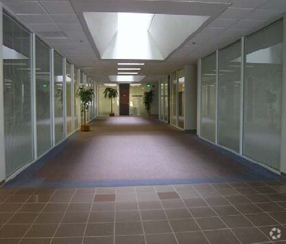 More Photos Of 10 Commercial Blvd, Novato Office For Lease