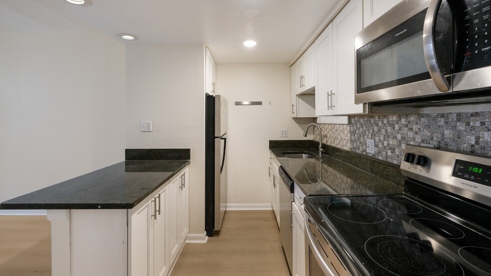 More Photos Of , Philadelphia Multifamily For Sale