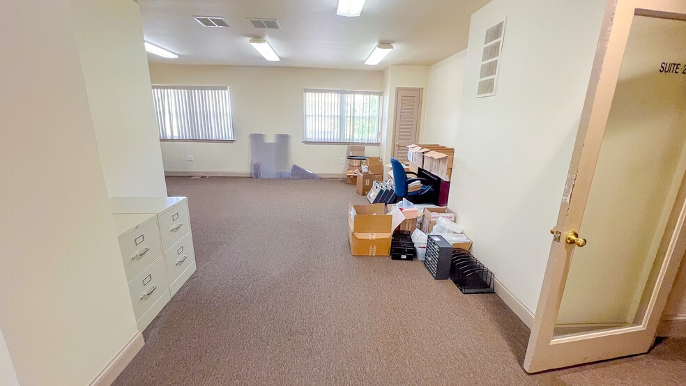 More Photos Of 411 E Marlton Pike, Cherry Hill Office For Lease