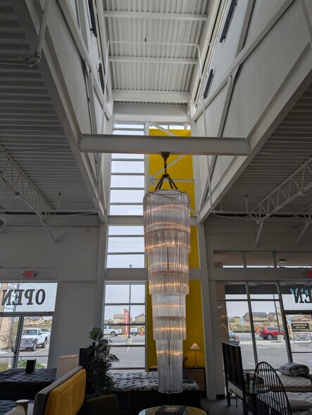 More Photos Of 12650 Pellicano dr, El Paso Storefront For Lease