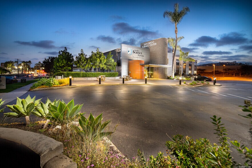 More Photos Of 3030 Bunker Hill St, San Diego Research And Development For Lease