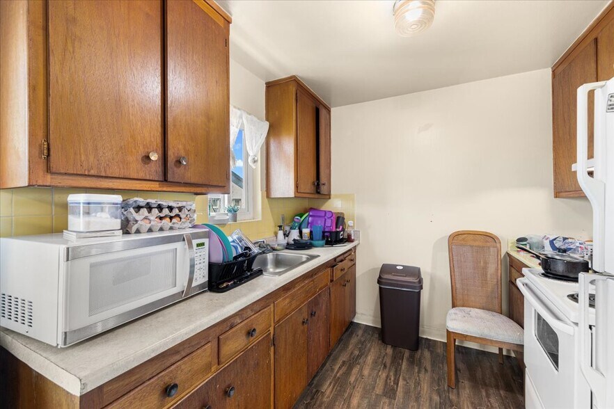 More Photos Of 236 Haas Ave, San Leandro Apartments For Sale